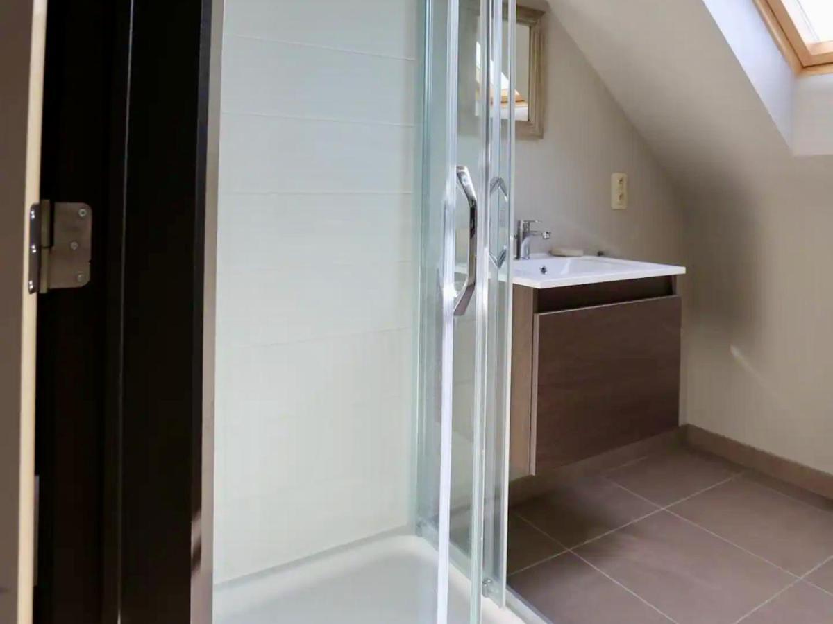 Loft En Duplex Avec Terrasse 3 Chambres Proche Pairi Daiza モンス エクステリア 写真